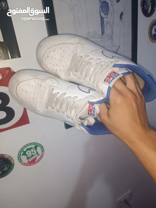 بسعر 12 دينار Pepsi nike اير فورس