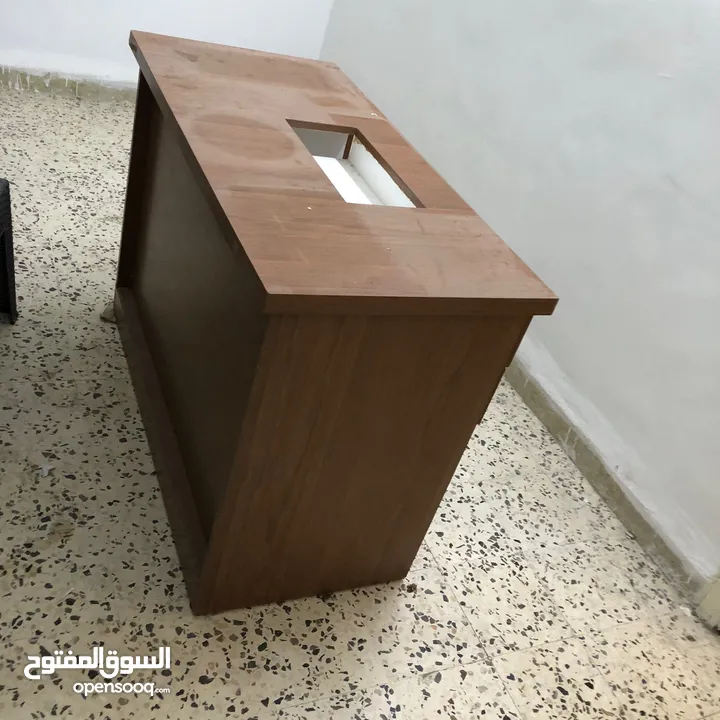 طاولة خياطة تفصيل للبيع