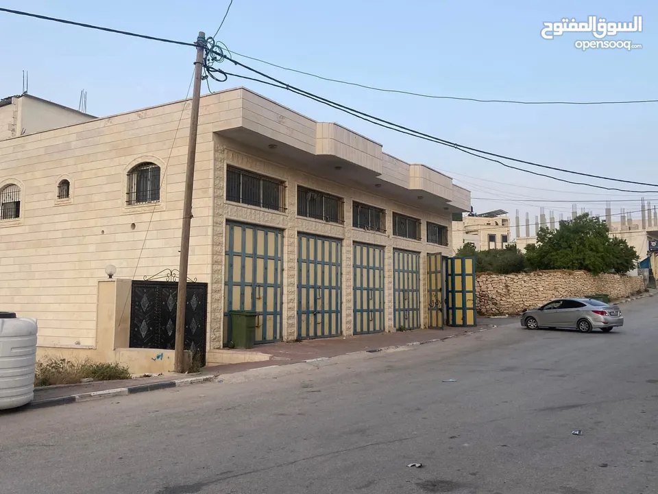 3 مخازن للايجار