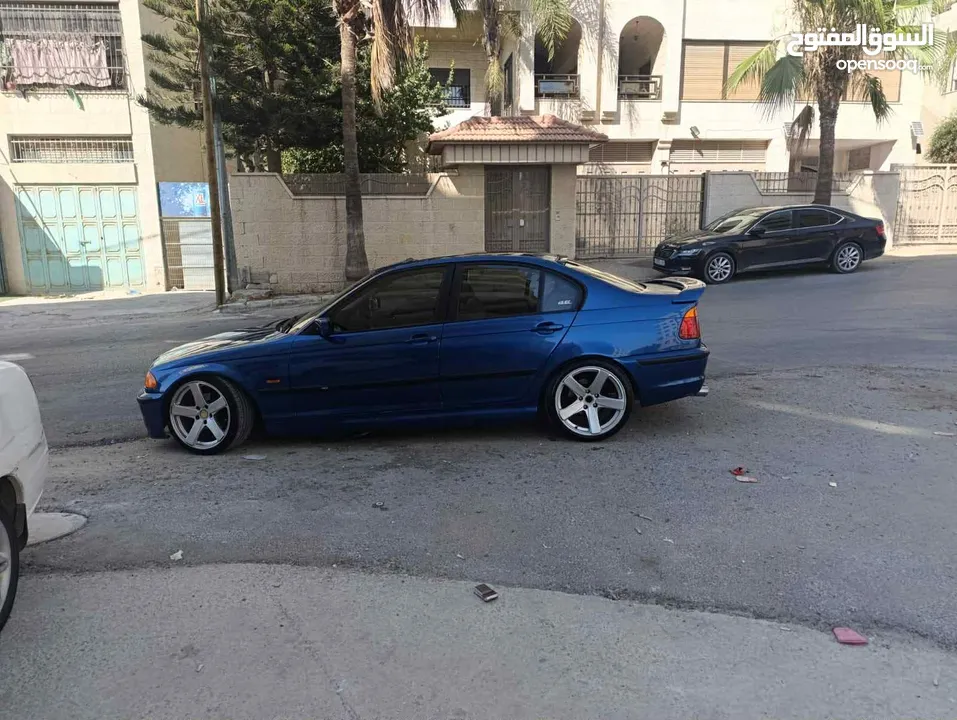 Bmw E46 للبيع