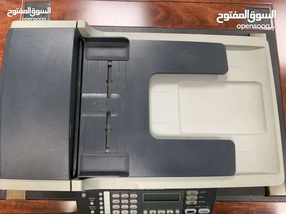 طابعة hp officejet 5610 all in one شوف الوصف الطابعة شبه جديدة استعمال بسيط جدا
