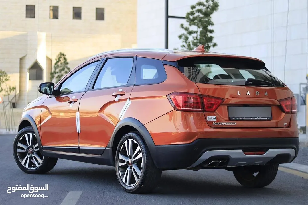 Lada vesta sw cross 2019 لادا كروس الوحش الروسي