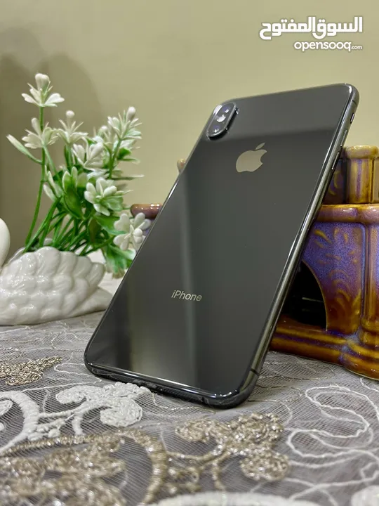 iPhone XS MAX مش مفتوح بحالة الوكالة