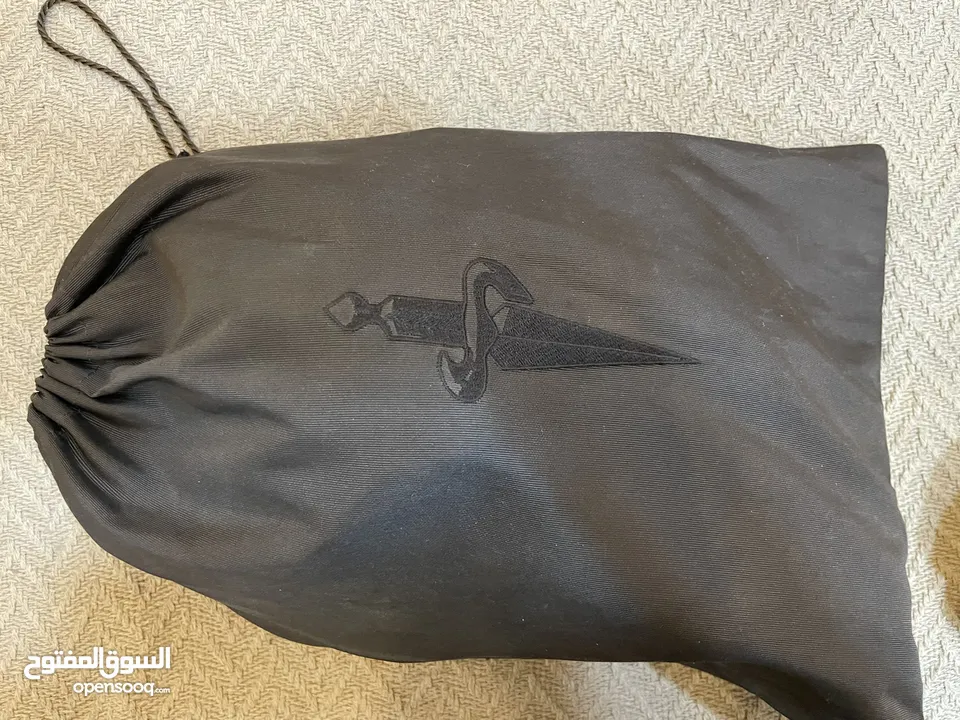 نعال رجالي جديد ماركة سيزاري باشوتي مقاس 45