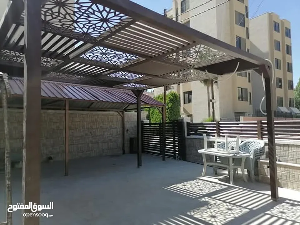 ورق جدران والشيبورد وبانوهات وجبسن بورد وبديل الرخام وبديل الخشب وبديل الحجر والقرميد والفاير بليس