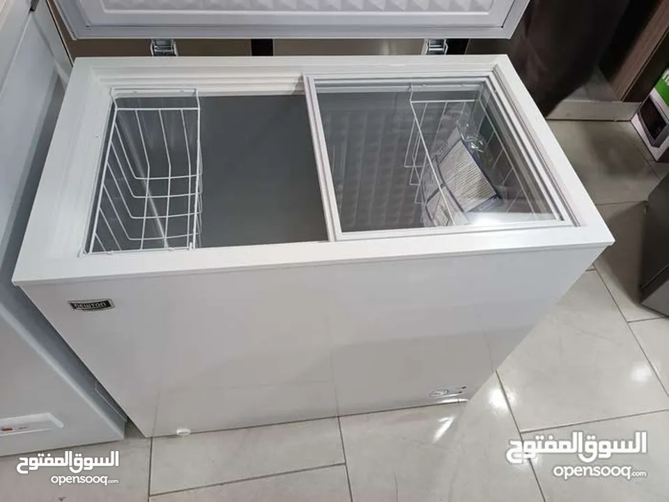 عرض نااار على فريزر بطح ناشيونال الكتريك 202 لتر مع باب زجاج