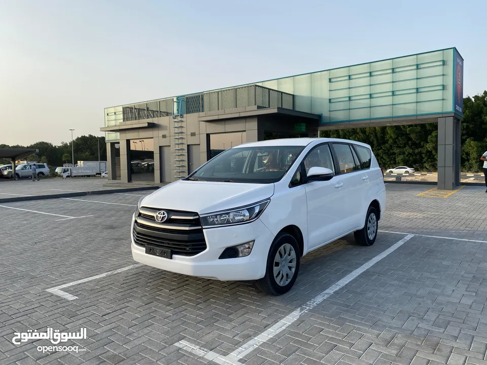 2019  GCC Specs  7 seater