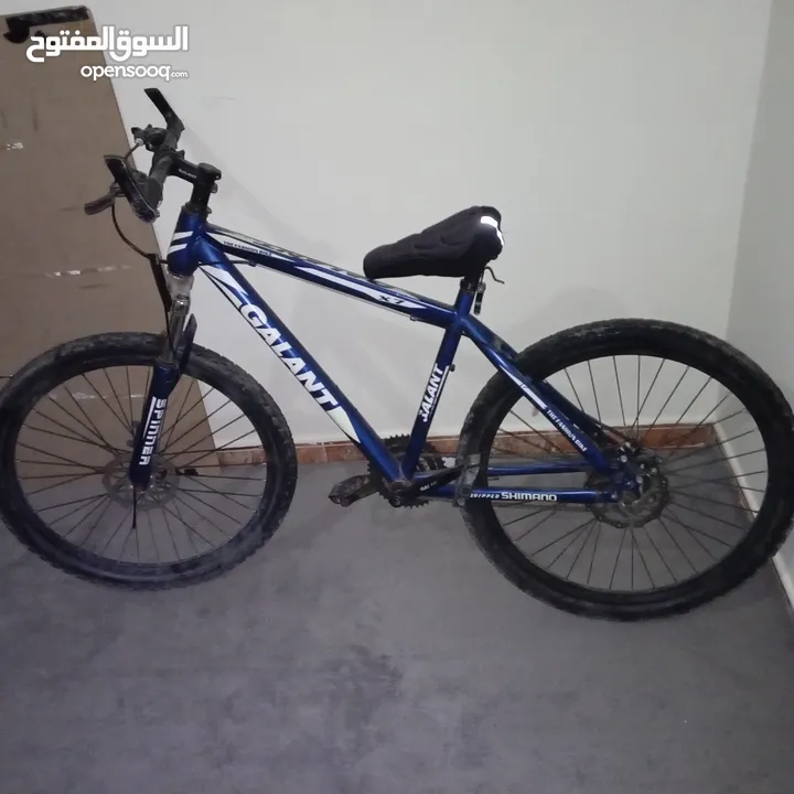 بسكليت جنط 26 مع غيارات بحالة جيدة جدا للبيع