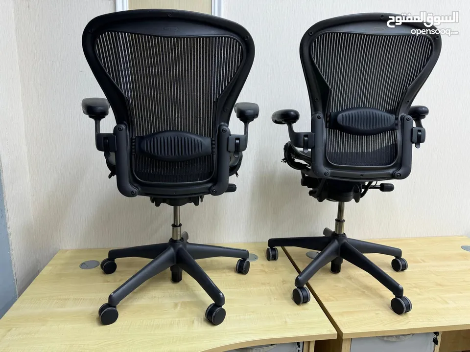 Used office furniture for sale in Qatar