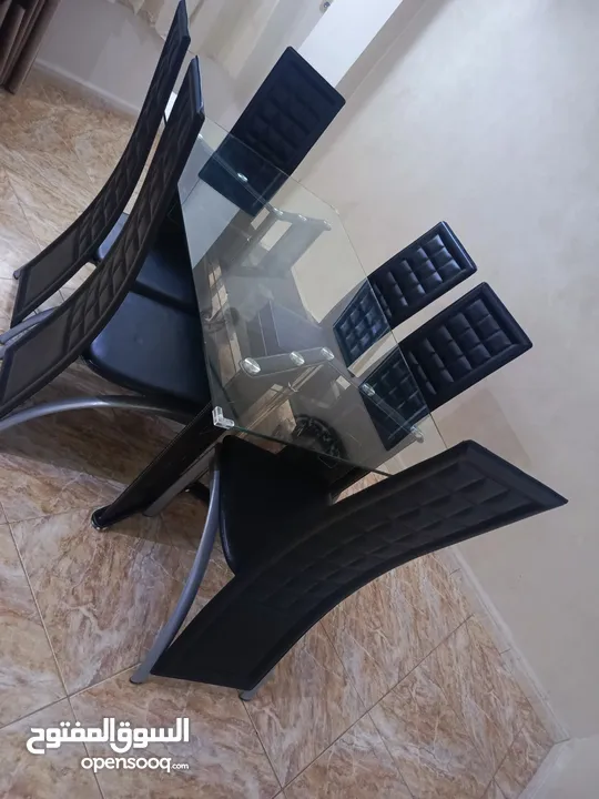 طاولة سفرة مودرن شبه جديد