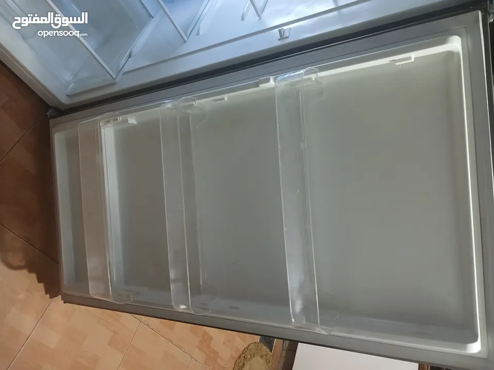 ثلاجة سيلفرلاين