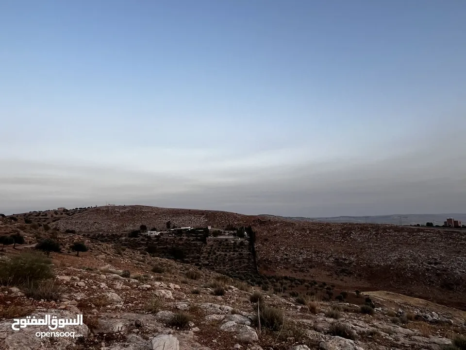 تملك الان فرصة العمر قطعة ارض من اراضي غرب عمان مطلة على فلسطين و الاغوار و البحر الميت و سد الكفرين
