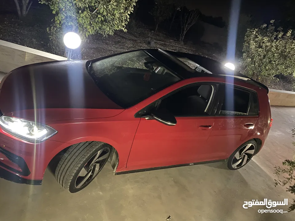 السياره بالصلاه على النبي  ماشيه100 الف  فحص نخب  فقط دهن قطعه على نضاف
