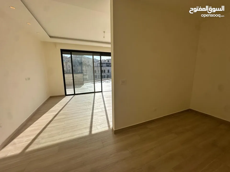 روف غير مفروش للبيع في دابوق ( Property ID : 40712 )