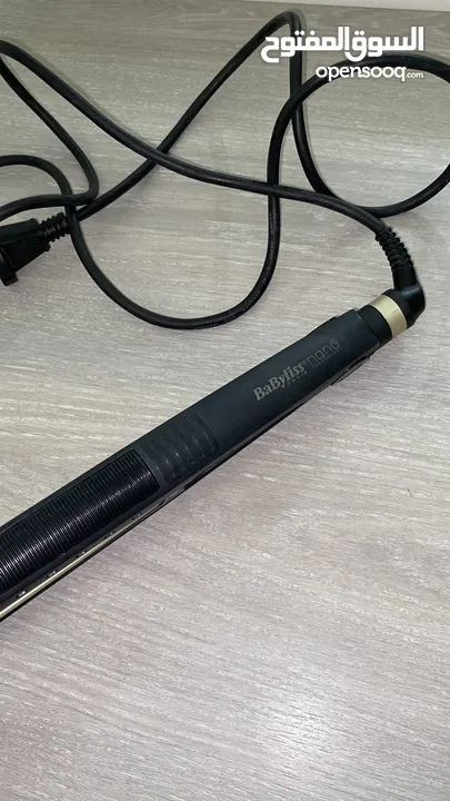 مملس شعر Hair straightener