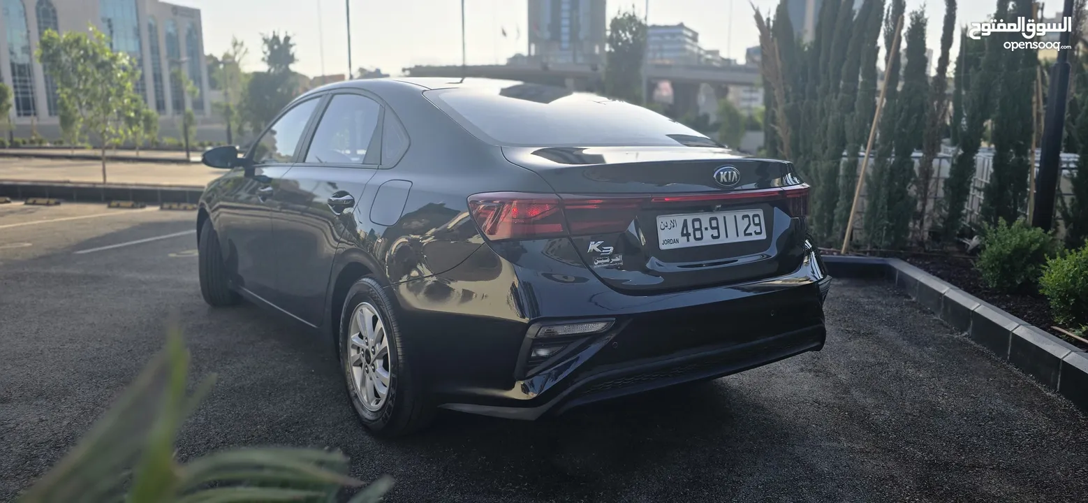 KIA K3 2019 مميزة لون اسود ميتلك مميزه فحص كامل