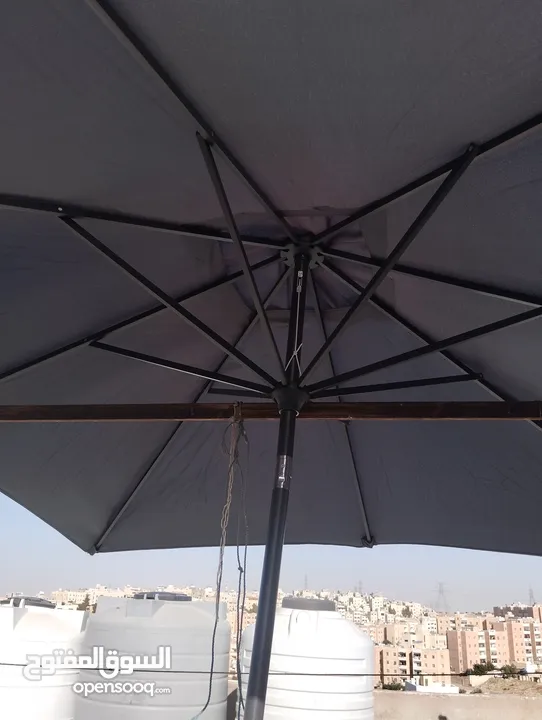 مظله  حجم كبير عرض 2 متر طول 3 متر ارتفاع 260