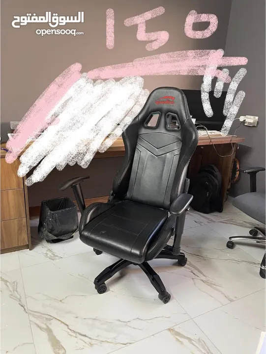 كرسي جيمنج gaming بحالة جيده