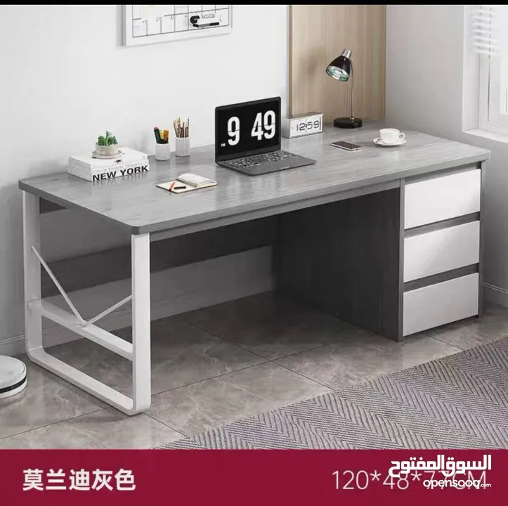مكتب أنيق بمساحه واسعه وتصميم يوفر لك بيئه عمل مريحه ومنظمه مثالي للدراسه والعمل بسعرر ممتاز
