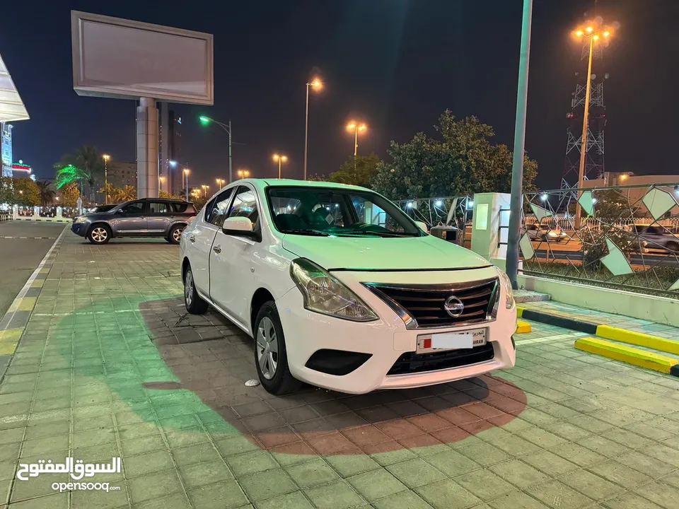 Nissan Sunny 2018