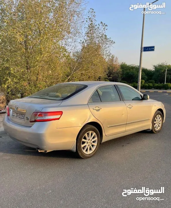 Toyota Camry GLX 2011 modal