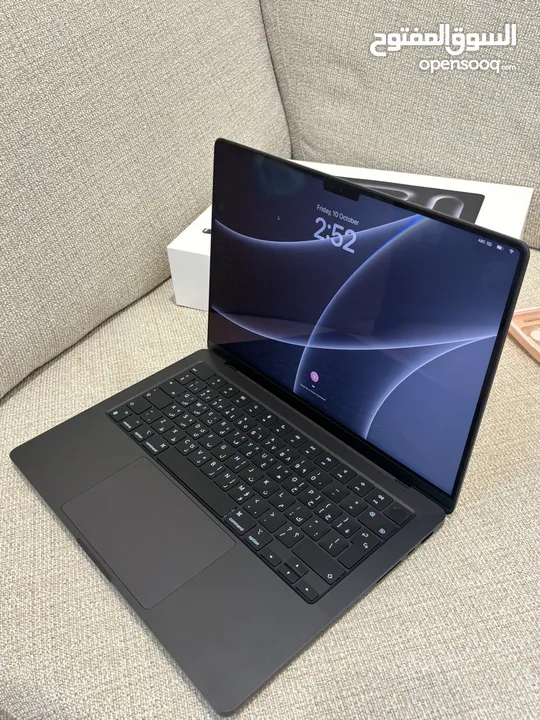 MacBook Pro 14 inch ( M4 1TB )