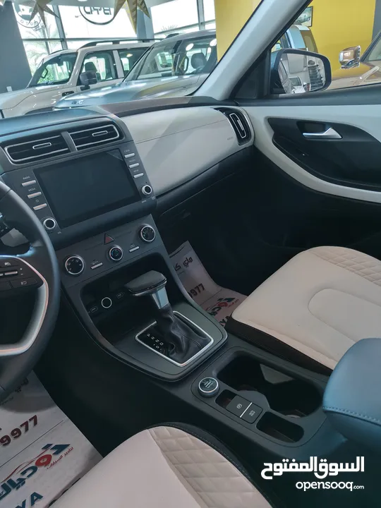 Hyundai Creta 2025 Mid Option
