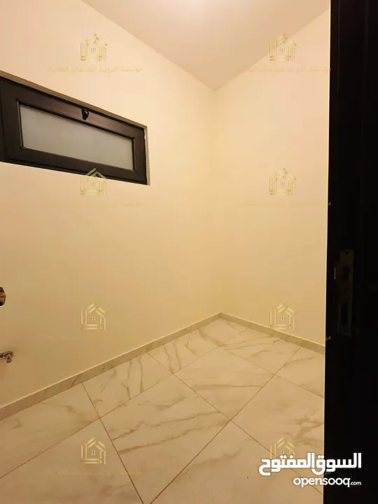 فاخرة ، مميزة ، احجزها الان