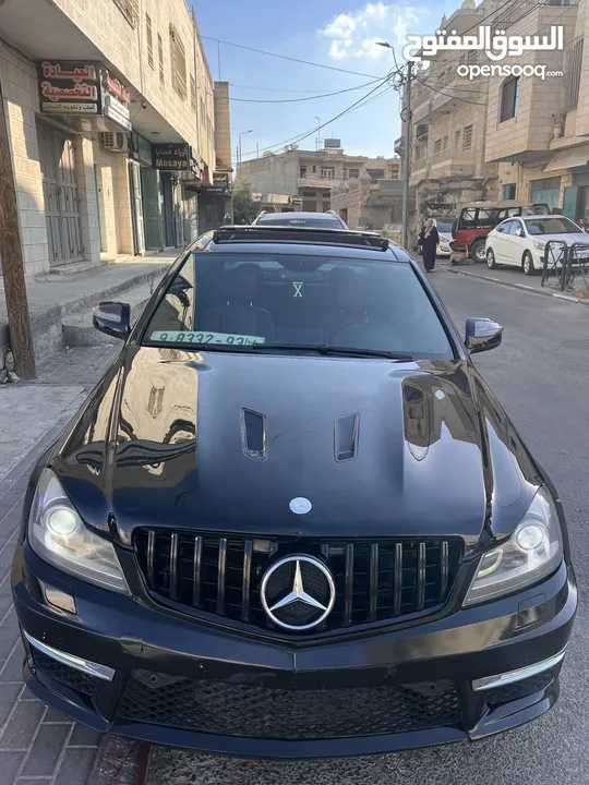 مرسيدس C300 2009