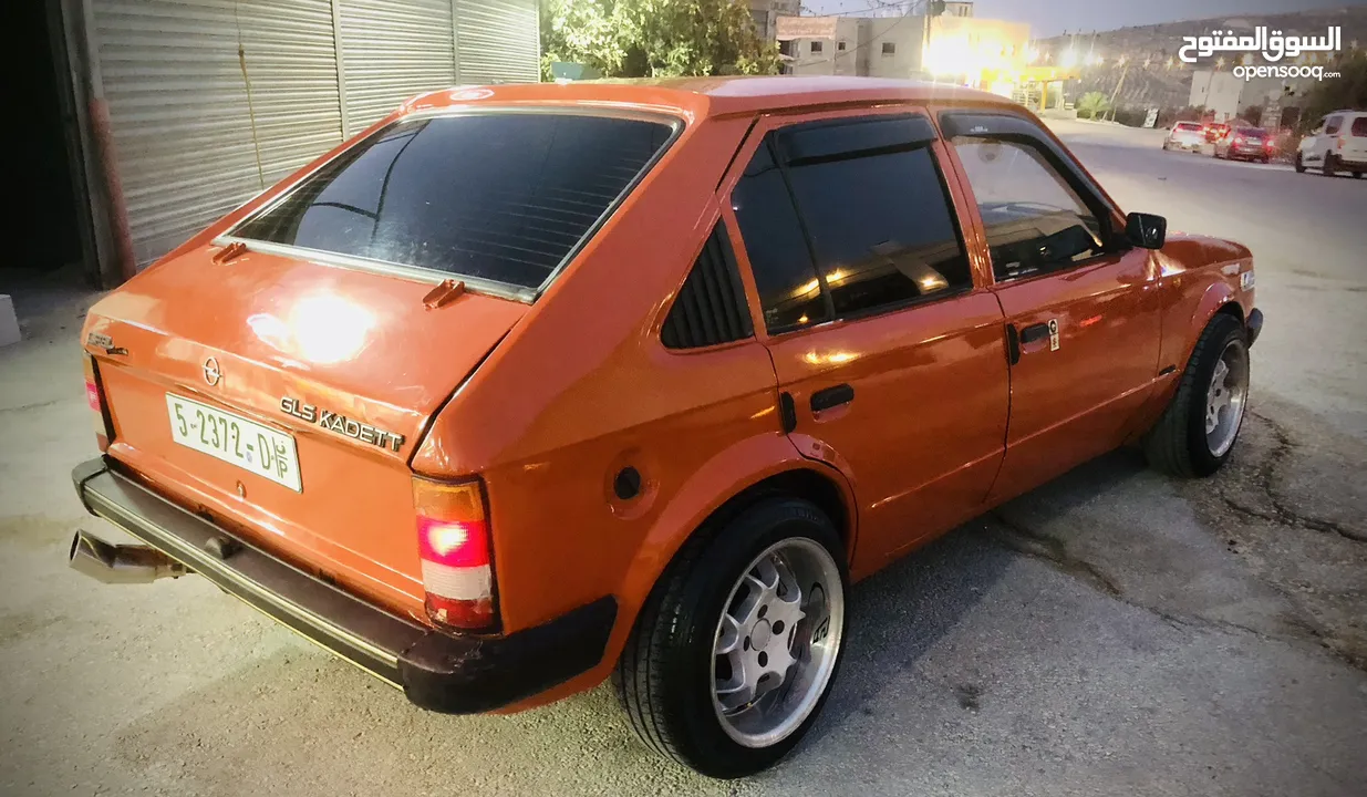 أوبل كاديت بوضع الشركة صلاة النبي