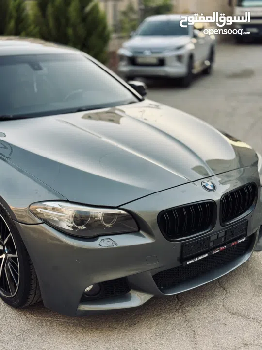 بي إم دبليو 520 i