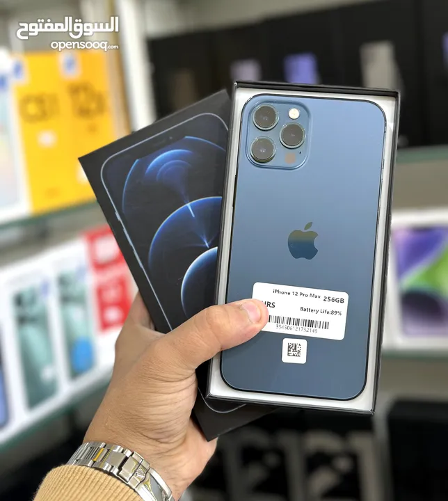 عرض خاص : iPhone 12 pro max 256gb هاتف نظيف جدا بحالة الوكالة بدون اي شموخ أو مشاكل مع ضمان و ملحقات