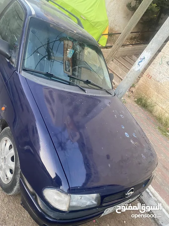 سيارة اوبل استرا للبيع