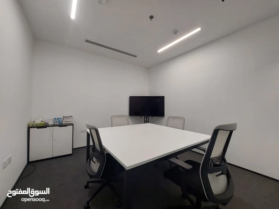 1 Desk Office in Mawalah For Small Companies