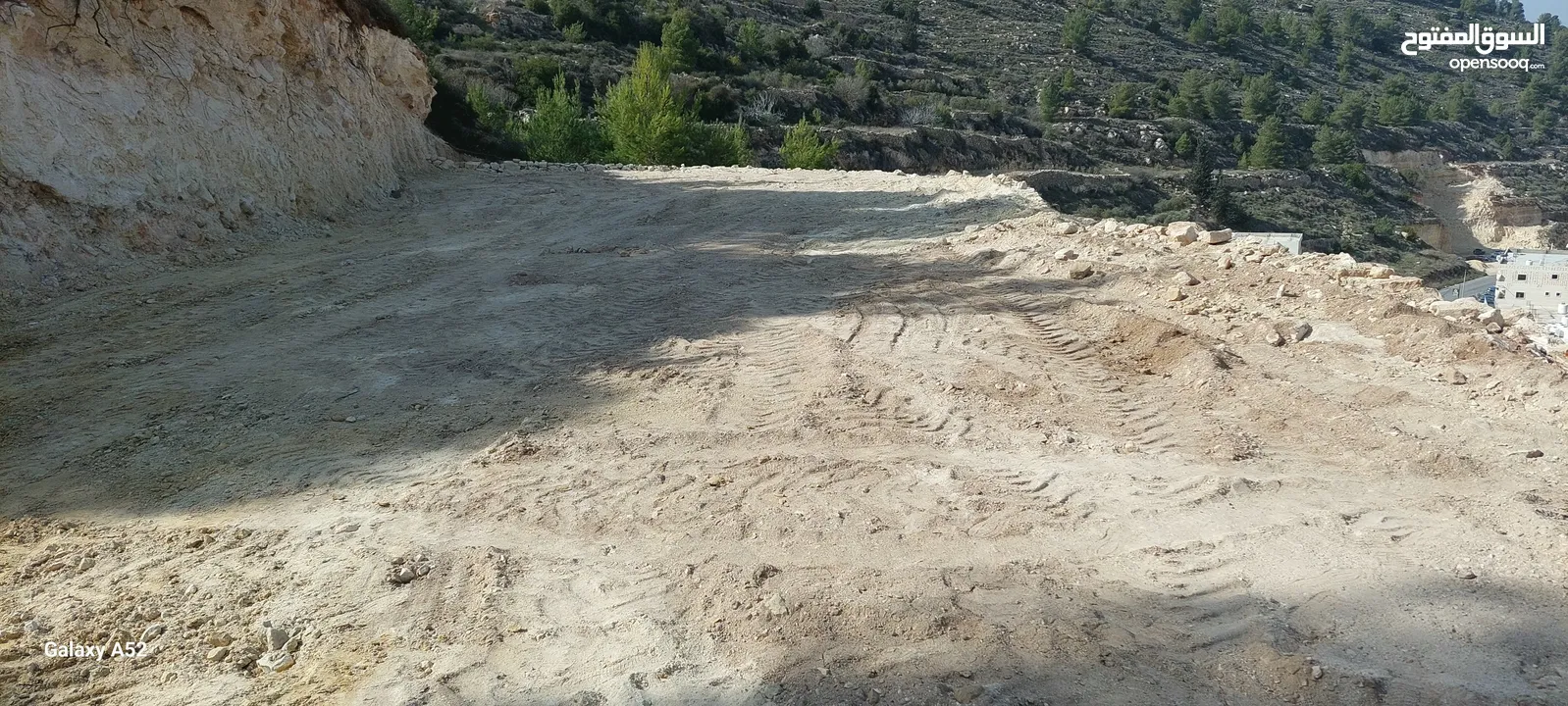 ارض للبيع في واد القف