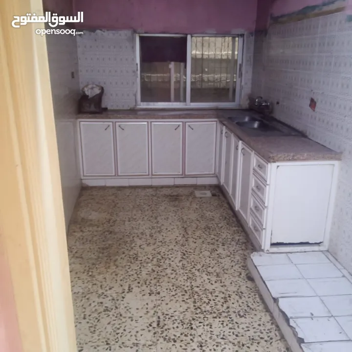 شقه للايجار في عوجان
