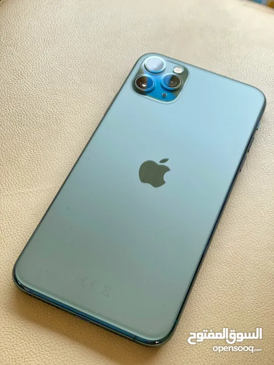 قابل  iPhone 11 Pro Max