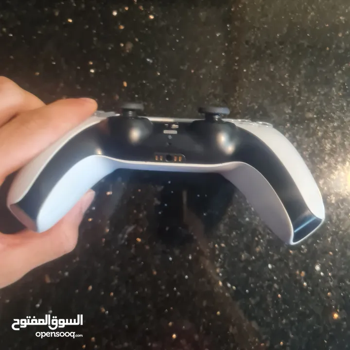 PlayStation 5 controller يد بلايستيشن 5 بحالة الوكالة