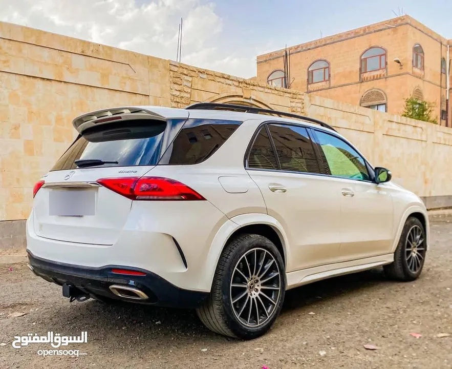 مرسيدس بنز GLE 450 موديل 2020 فل رقم واحد السياره بضاعه شبهه زيرووو