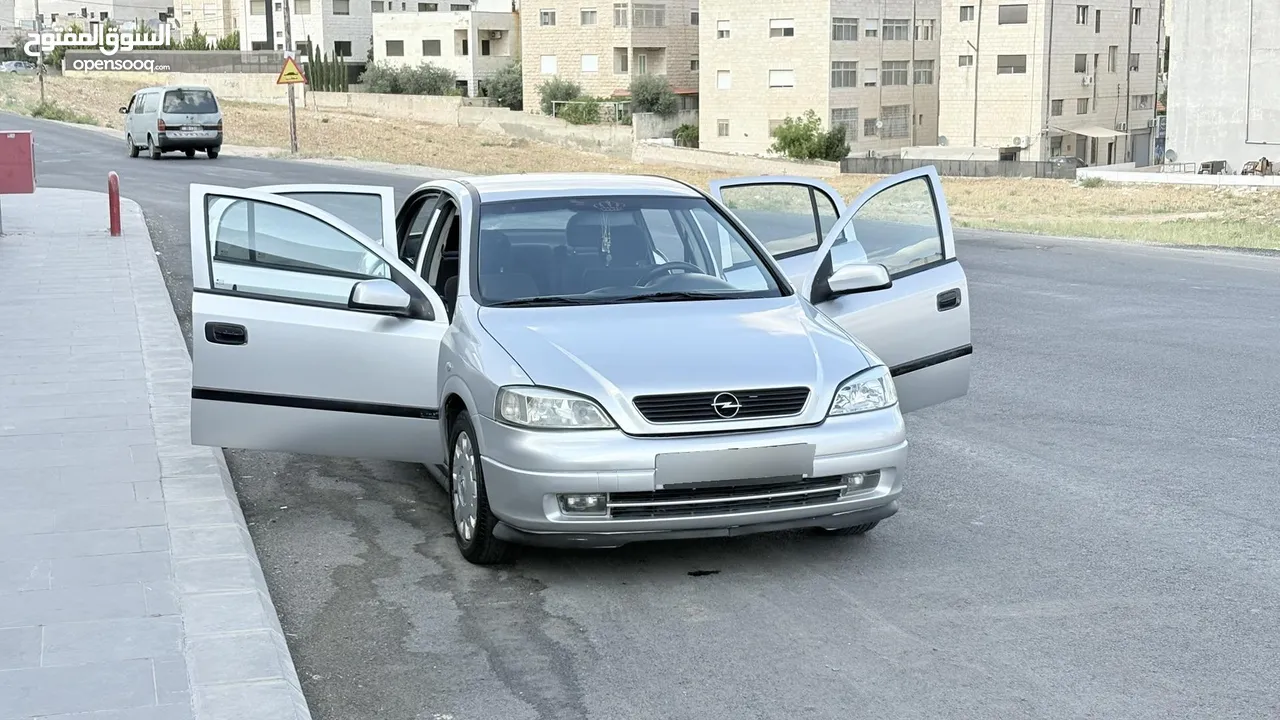 اوبل استرا G موديل 2004