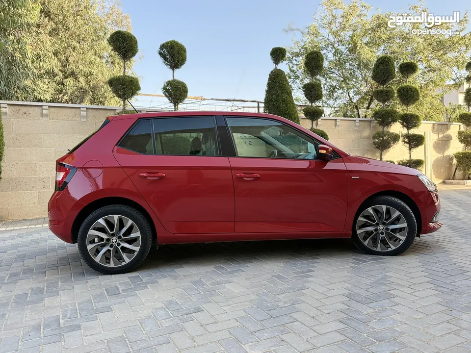 سكودا فابيا ترخيص 2021 محرك 1000 بنزين اوتوماتيك 105 حصان