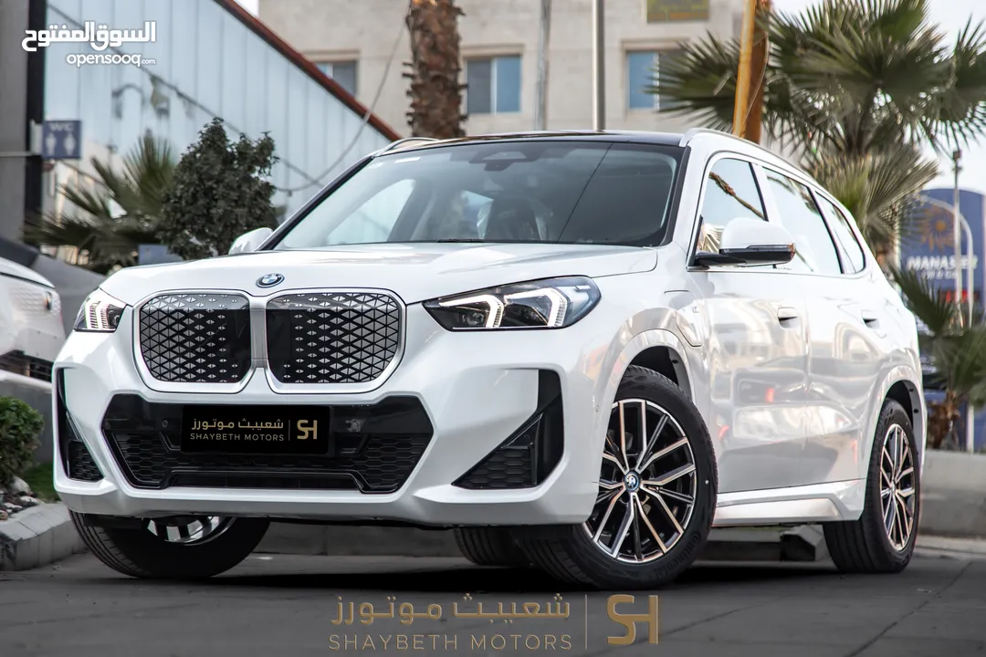 Bmw IX1 25 L  2024 M Package kit full Electric   يمكن التمويل