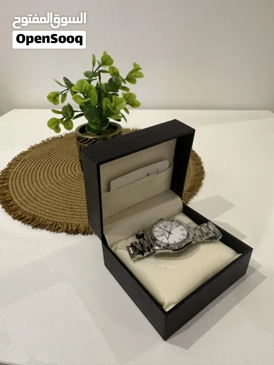 ساعة رجالية جديدة غير مستخدمة بالمرة Daniel klein premium : Silver and white  -  unique