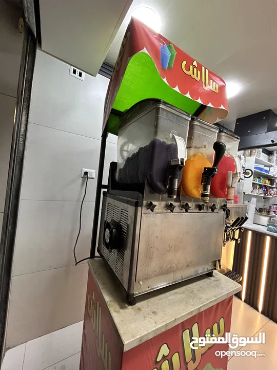 ماكنة سلاش إيطالي