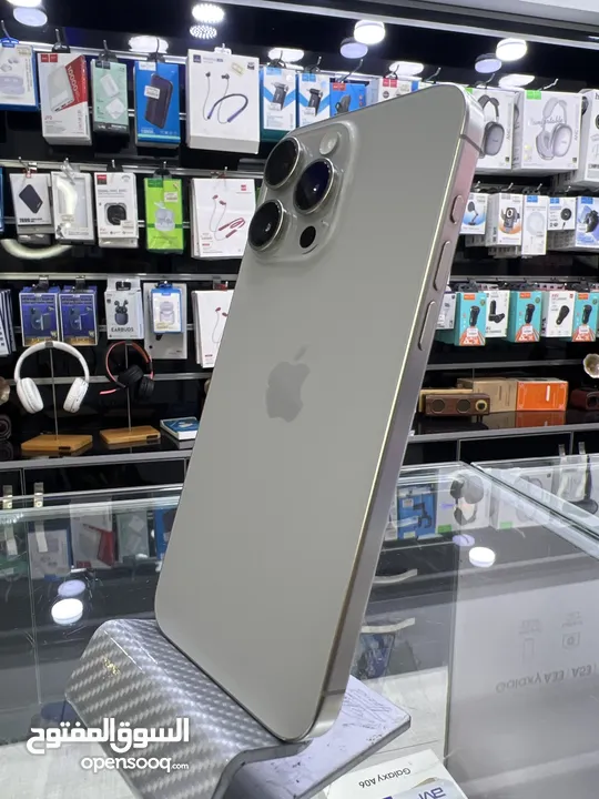 iPhone 15 Pro Max (256GB) ايفون 15 برو ماكس مستعمل بحالة الوكالة مش مفتوح او مصلح نهائيا بطارية 99٪؜