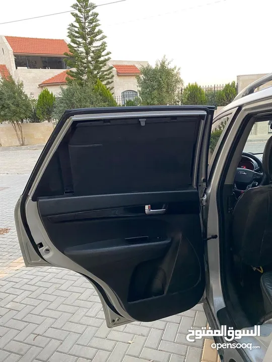 سعررررررر حرررررررق كيا سورينتو 2015 ولا ضربة ماشي 126 كيلو فقط 7 ركاب اصلي 4x4