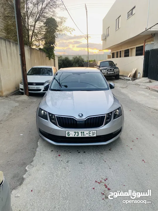 اوكتافيا 2019 مطور 2000 ديزل اتماتيك برايفت  بحاله الوكالة فحص نخب