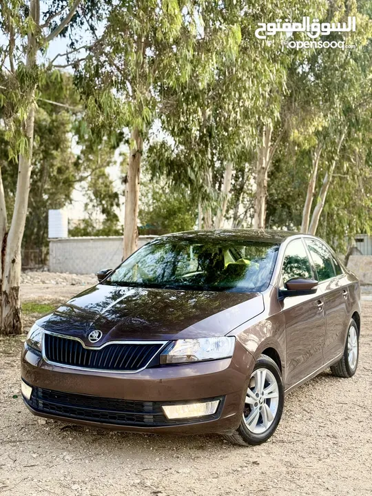 سكودا رابيد 2017 اصل برايفت ماتور 1400 تيربو بنزين جير اتومات سعررر ممتاز