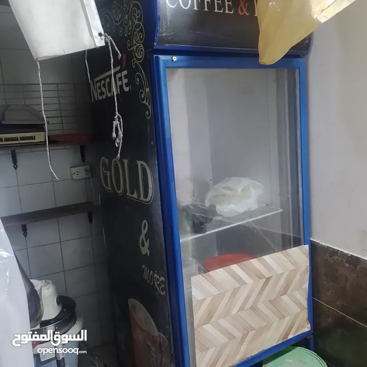 ثلاجة عرض حجم كبير