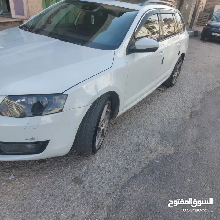 سكودا اكتافيا